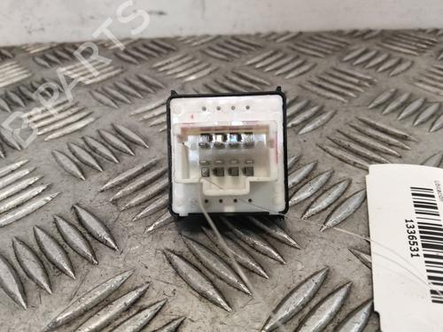 Left front window switch CITROËN C4 CACTUS | BP39992500I27 - Image 2