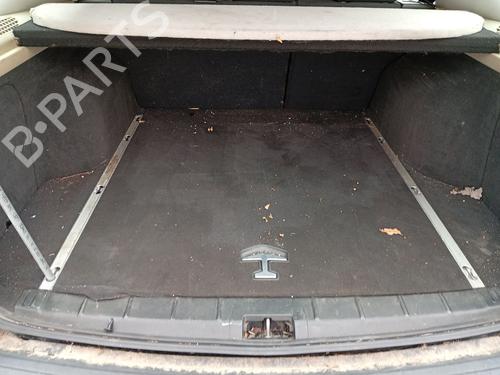 Bagagerumsgulv Bagagerumsgulv RENAULT CLIO I (B/C57_, 5/357_) 1.2 (B/C/S577) (54 hp) 36998687 36998687