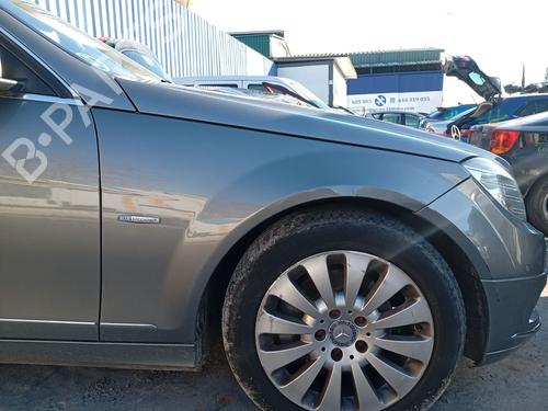 Used Right front fenders Right front fenders MERCEDES-BENZ C-CLASS (W204) C 200 CDI (204.001) (136 hp) 34099613 34099613