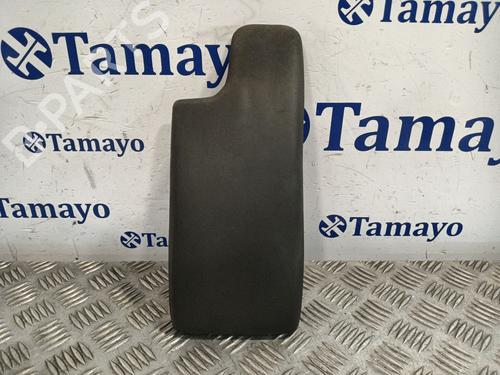 Used Armrest / Center console RENAULT MEGANE III Hatchback (BZ0/1_, B3_) 1.5 dCi (BZ0C) (90 hp) 29463952