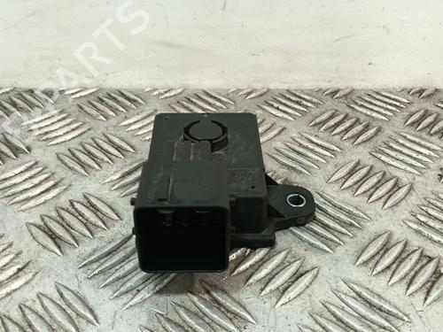 Used Electronic module Electronic module PEUGEOT 3008 II SUV (MC_, MR_, MJ_, M4_) 1.2 THP/ PureTech 130 (MRHNSM, MRHNSU, MRHNSJ, MRHNYW,... (131 hp) 34694212 34694212