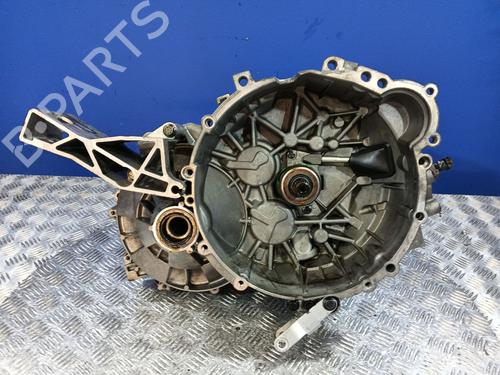 Used Gearbox VOLVO S60 I (384) D5 (163 hp) 32122298