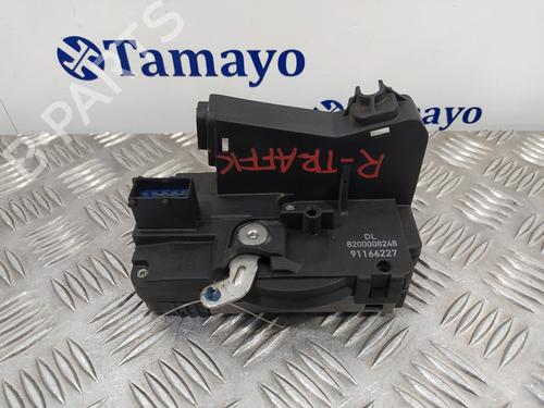 Used Front right lock RENAULT TRAFIC II Van (FL) 1.9 dCi 100 (FL0C) (101 hp) 12225886