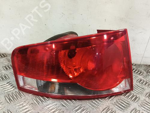 left-taillight-seat-altea-xl-5p5-5p8-2006-2007-2008-2009-2010-2011-2012-2013-2014-2015-35964582 main image