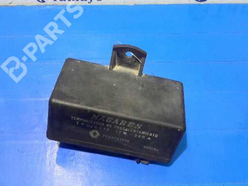 Used Electronic module RENAULT 19 I (B/C53_) [1988-1994]  9552630