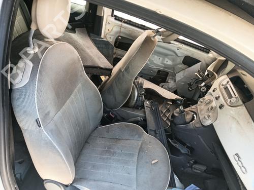 Used Right front seat Right front seat FIAT 500 (312_) 1.3 D Multijet (312AXE1A) (95 hp) 35901447 35901447