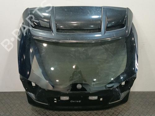 tailgate-toyota-c-hr-_x1_-2016-31926963 main image