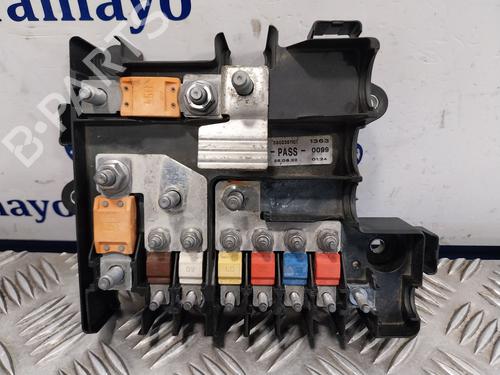 Used Fuse box IVECO DAILY VI Platform/Chassis 33S14, 35S14, 35C14, 38S14 (136 hp) 30318039