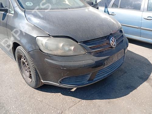 Used Front bumper Front bumper VW GOLF PLUS V (5M1, 521) 1.9 TDI (105 hp) 36132310 36132310