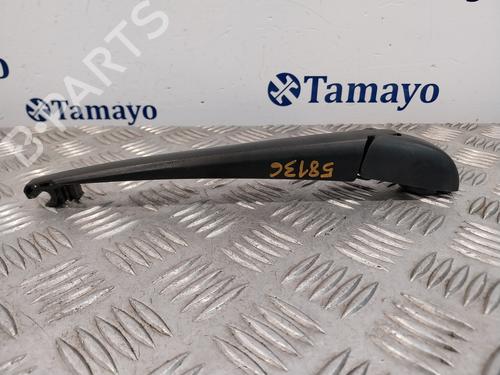 Used Rear windshield wiper arm TOYOTA YARIS CROSS (MXP_) 1.5 Hybrid (MXPJ10) (92 hp) 22804552