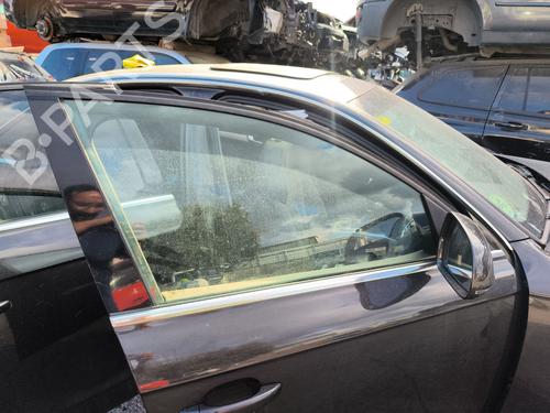 Used Front right door window Front right door window 39208116 39208116