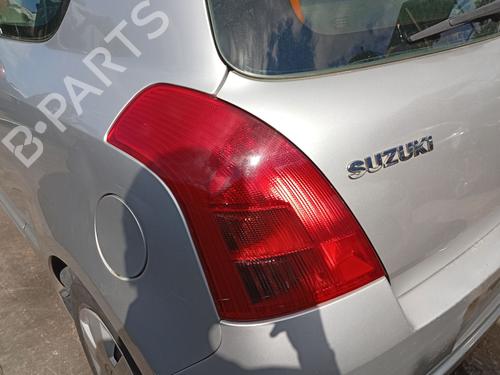 Used Left taillight Left taillight SUZUKI SWIFT III (MZ, EZ) 1.3 DDiS (RS413D) (69 hp) 35752428 35752428