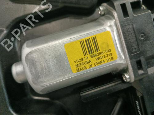 Lève-vitre avant gauche VOLVO V40 Hatchback (525) D3 | BP29999118C22 