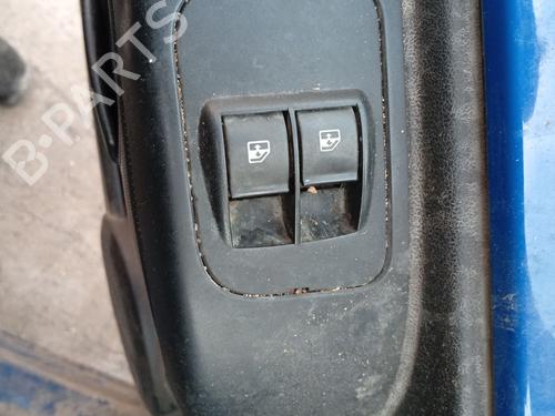 Used Left front window switch Left front window switch FIAT QUBO (225_) 1.4 (225AXA1A, 225CXA1A) (78 hp) 39992460 39992460