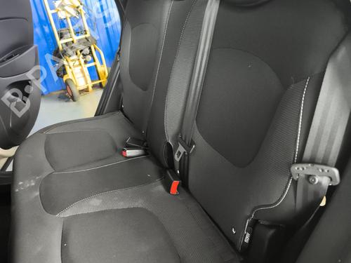 rear-center-seatbelt-renault-captur-i-j5_-h5_-2013-39147982 main image