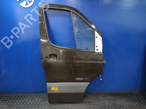 Używane Drzwi przednie prawe HYUNDAI H350 Van 2.5 CRDI (150 hp) 31185084