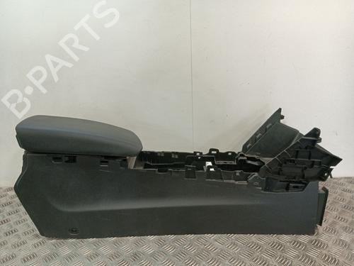 Console centrale Console centrale RENAULT MEGANE IV Hatchback (B9A/M/N_) 1.6 dCi 130 (B9A4) (130 hp) 34694162 34694162