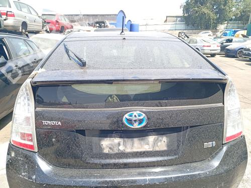 Bakluke CC/Kombi-Kupé Bakluke CC/Kombi-Kupé TOYOTA PRIUS (_W3_) 1.8 Hybrid (ZVW3_) (99 hp) 37523333 37523333