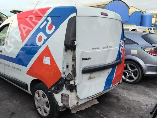 Used Rear axle Rear axle DACIA DOKKER Box Body/MPV 1.5 dCi 75 / Blue dCi 75 (FEJW, FEAH) (75 hp) 40221219 40221219