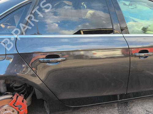 Used Right rear door Right rear door 39208144 39208144