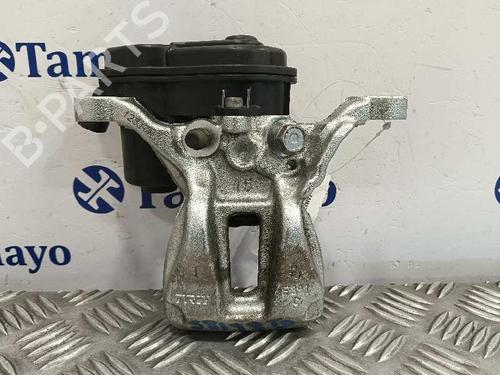 Højre bremsekaliber bag TOYOTA YARIS (_P21_, _PA1_, _PH1_) 1.5 Hybrid (MXPH10, MXPH11) (116 hp) 29355884