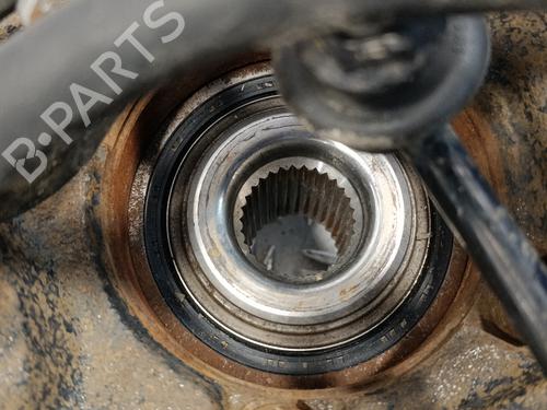 Left rear steering knuckle HYUNDAI SANTA FÉ II (CM)  | BP18051576M27 