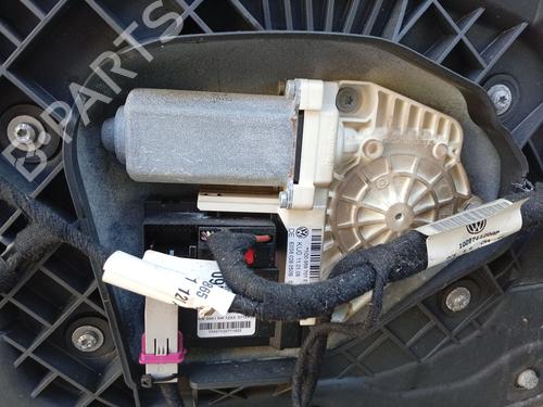 BP32483293C22 main image