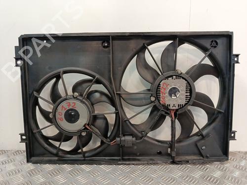 Used Radiator fan Radiator fan VW GOLF V (1K1) 1.9 TDI (105 hp) 33814350 33814350
