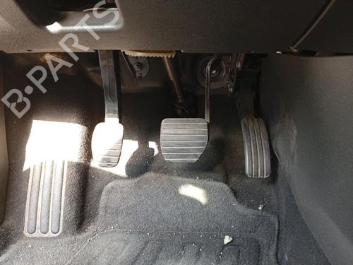 Used Pedal Pedal 37662824 37662824