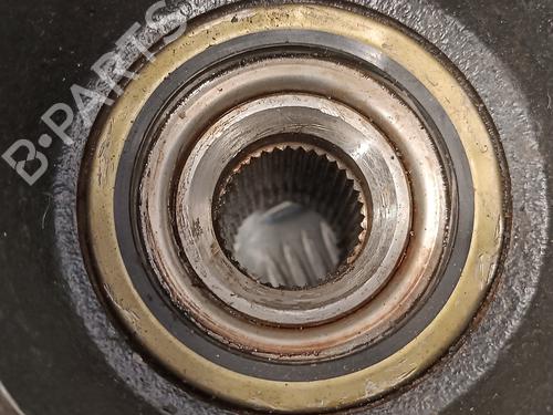 Left front steering knuckle PEUGEOT BOXER Van (230L) 2.5 TD | BP17630076M25 
