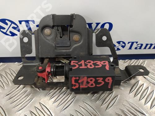 Used Tailgate lock BMW X3 (E83) 3.0 d (204 hp) 8005080