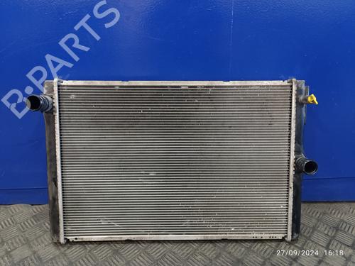 Used Water radiator TOYOTA AURIS (_E18_) 1.4 D-4D (NDE180_, NDE180R) (90 hp) 20098654