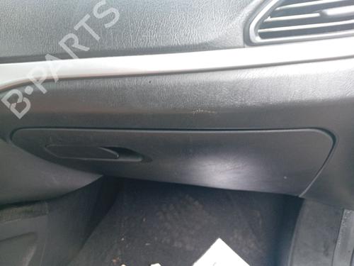 Used Glove box Glove box 38017041 38017041