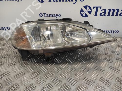 Used Right headlight RENAULT MEGANE I Classic (LA0/1_) [1996-2008]  19044419