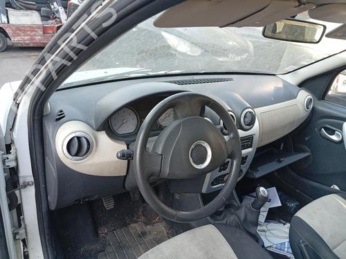 Used Fuse box Fuse box DACIA LOGAN MCV (KS_) 1.5 dCi (KS0W) (86 hp) 40256038 40256038