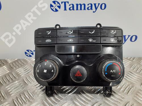 Used Climate control HYUNDAI i30 (FD) 1.4 (109 hp) 9212157