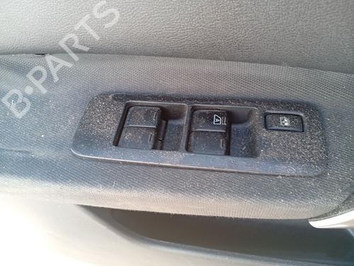 Used Left front window switch Left front window switch 37641013 37641013