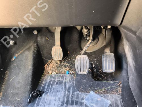 Used Clutch pedal Clutch pedal TOYOTA PROACE CITY Box Body/MPV (BPZ_) 1.5 D-4D 100 (BPZM) (102 hp) 40220258 40220258