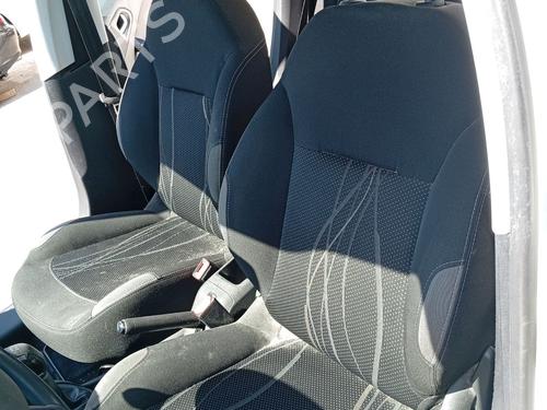 Used Left front seat Left front seat 36553422 36553422