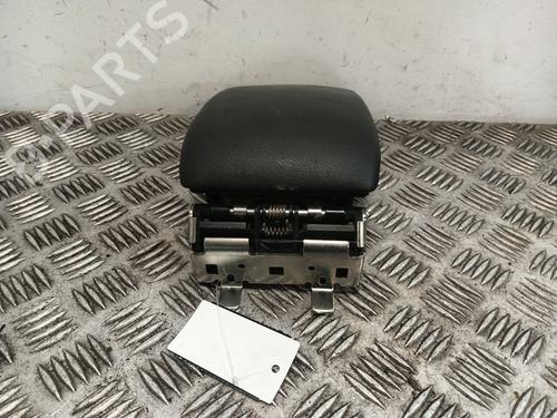 Used Armrest / Center console Armrest / Center console 38469521 38469521