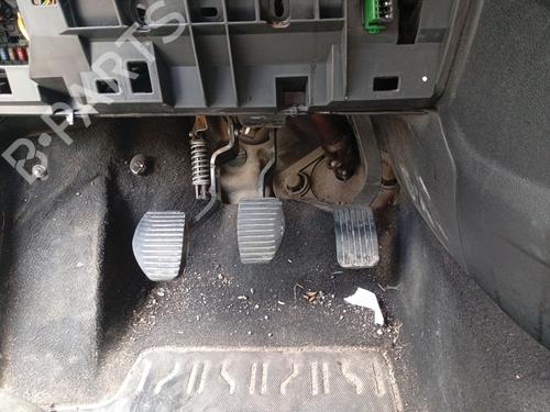 clutch-pedal-peugeot-partner-box-bodympv-2008-34557937 main image