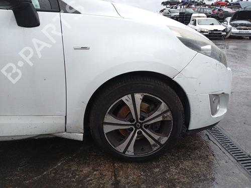 Used Right front shock absorber Right front shock absorber RENAULT GRAND SCÉNIC III (JZ0/1_) 1.6 dCi (JZ00, JZ12) (130 hp) 33986910 33986910