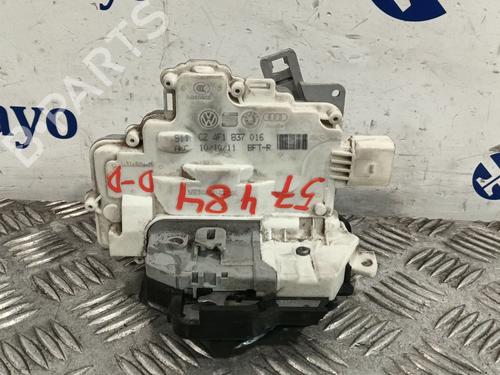 Used Front right lock AUDI A3 Sportback (8PA) [2004-2015]  32015071