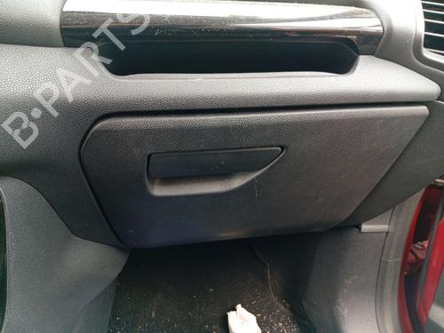 Used Glove box Glove box 36808695 36808695