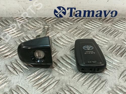 other-toyota-c-hr-_x1_-2016-32228587 main image