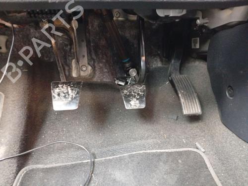 Used Break pedal Break pedal 37637064 37637064