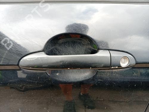 Used Front left exterior door handle Front left exterior door handle KIA CERATO I Hatchback (LD) [2004-2010] 36461193 36461193