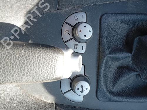 Used Mirror switch Mirror switch MERCEDES-BENZ SLK (R171) 200 Kompressor (171.442) (163 hp) 39977744 39977744