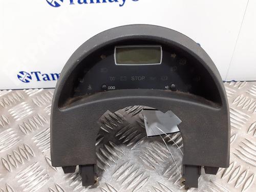 Used Display monitor PEUGEOT 807 (EB_) [2002-2025]  8404733