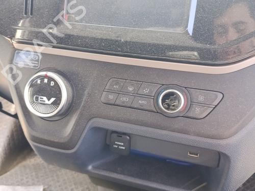 Used Climate control Climate control MAXUS eDELIVER 3 Van Electric (SV3C) (122 hp) 34400723 34400723